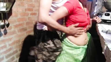 ever best indian servant xnxx fuck landlady in kitchen - 2 image