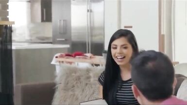 Mia khalifa - 2 image