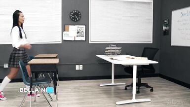 Sofi R, Isabella N and Jaye S white table classroom lesbian - 1 image
