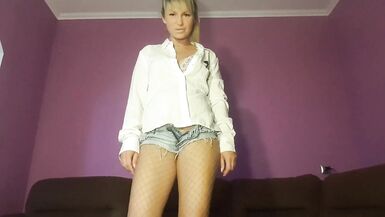 Jeu BDSM avec mon esclave, le voir et manger du sperme