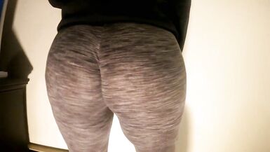 Mom Has A Wedgie In Her Giant Ass While it Bounces