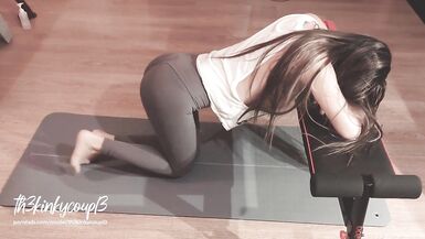 Squat and Dumbbells - Busty PAWG MILF Tricks her Personal Trainer into Sex with Huge Cumshot