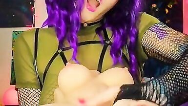Pouty princess sharing my Tantaly sex doll with my fans - 3 image