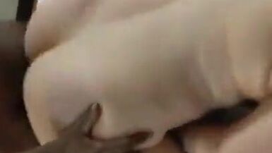 MILF-next-door BBC Estilo Perrito - 1 image