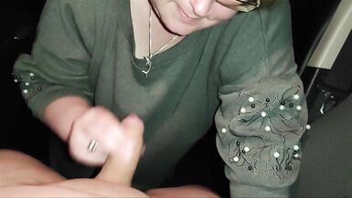 Die Lutscherin vom Waldviertel wird gefickt