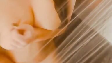 Spying on BBW in Shower - 4 image