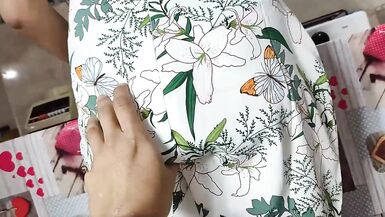 Ma belle-mère cuisinière ne peut pas résister quand jessaie de la baiser avec ma grosse bite - La nouvelle femme inexpérimentée de mon père crie comme une pute