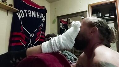 Smelly socks worship - 3 image