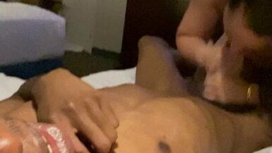 MILF PAWG fa strillare un teppista nero - 1 image