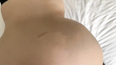 Cheating Wife Gets Creampie in Hotel - 7 image