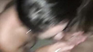 Novia infiel de nuevo para más duro polla mientras novio lejos en el trabajo - 2 image