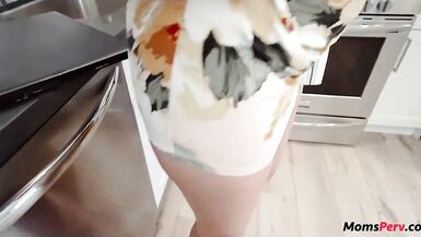 Over the counter sex- MOM SON - 4 image