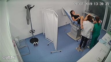 Gynecologist Examines the Patient's Vagina using a Monitor. - 6 image