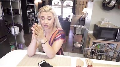 POV Impregnating My Hot Blonde Mom Maria Jade - 7 image