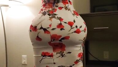 Mature latina in dress - 4 image