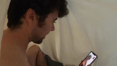 La belle-mère aide son beau-fils à jouir - 5 image