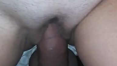 Умоляющий Creampie для MILF - 7 image