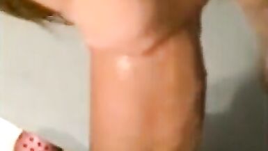 Wet pussy gets fucked amateur - 6 image