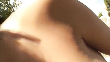 Layla enfrenta vários homens num GangBang - Bukkake Facial - 3 image