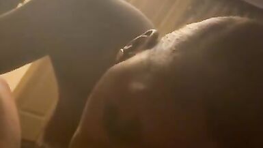 Faire lamour avec sa gorge