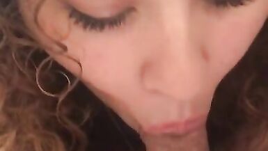 Cute Latina Mom Sucks me for a little Change - 7 image