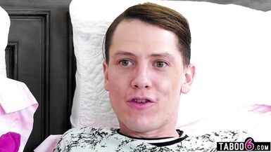 Mom watched her horny teen stepdaughter Spencer Bradley fuck - 8 image