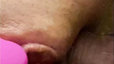 Fuck her tiny juicy Milf ass - 3 image
