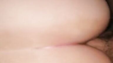 Chubby Amateur MILF desde atrás - 9 image