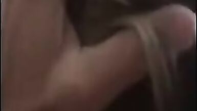 Unaltra MILF bionda che succhia il cazzo e ingoia la sborra - 7 image