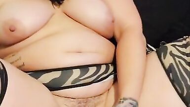 Masturbação a solo, o meu primeiro vídeo do Pornhub! - 5 image