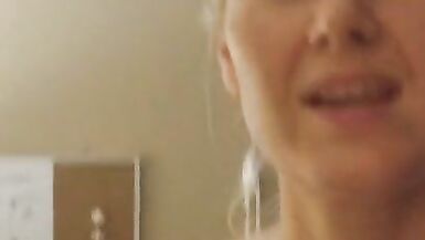 Geile amerikanische Mutter hausgemachte Porno-Videos - 2 image