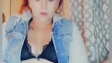 La femme en chaleur Regarde moi me baiser jusquà ce que je gicle plusieurs fois Souhaitant que ce soit ta bite dans ma chatte. - 3 image