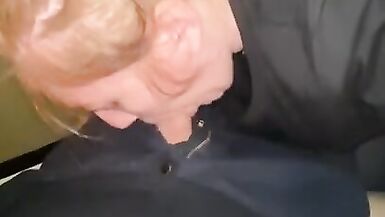 She Sucked my Dick for 8 Mins, Deep Throat no Gag Reflex - 4 image