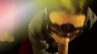 Amateur Outdoor Blowjob POV Cum in Panties / Nacht im öffentlichen Park - 11 image