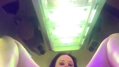 Model Masturbating in Crowded Tanning Salon - 13 image