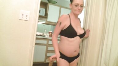 Good Housewife Cleans Kitchen - 11 image