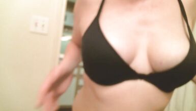 Good Housewife Cleans Kitchen