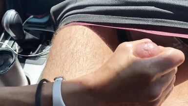 POV MILF Foot Tease и Handjob во время вождения автомобиля - 12 image