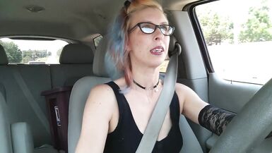 Playing with my new Pussy Pump in the Car and Smoking - 3 image