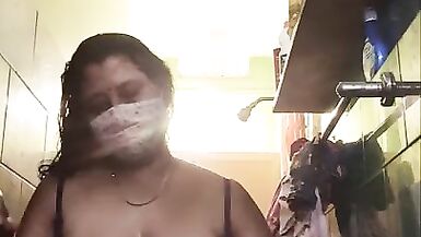 Desi arpita randi wife bathing - 13 image