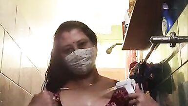 Desi arpita randi wife bathing - 7 image
