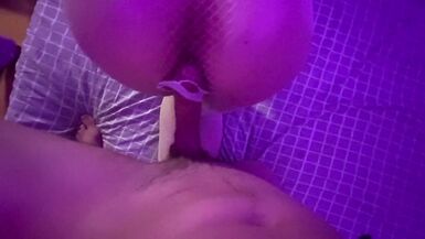 Неопытная мачеха в белых колготках член с ее задницей, горячая MILF Handjob, чулки POV горничная - 12 image