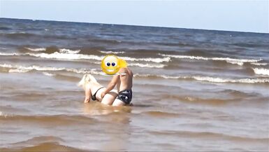 Mit einer Sekretärin am Meer - 10 image