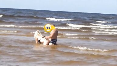 Mit einer Sekretärin am Meer - 12 image