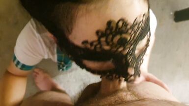 Thick Pigtailed MILF Throatfucked bis Icum in ihrer Kehle - 6 image