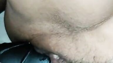 Mulher latina leva dildo bbc de 10 polegadas e adora-o! - 11 image