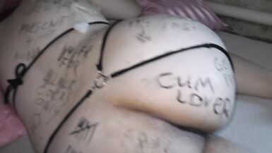 Cuckold hubby clean his cum covered wife after gangbang! - 7 image
