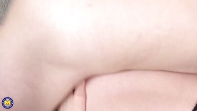 Expirienced mature ma fucks inexperienced stud - 8 image