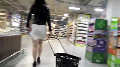 peep, I'm in the store today without panties. - 4 image