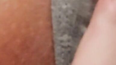 Creampie Gri Külotunu Islatıyor - 14 image